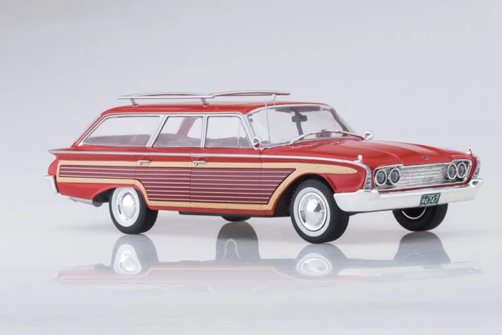 FORD COUNTRY SQUIRE 1960 RED/WOOD |