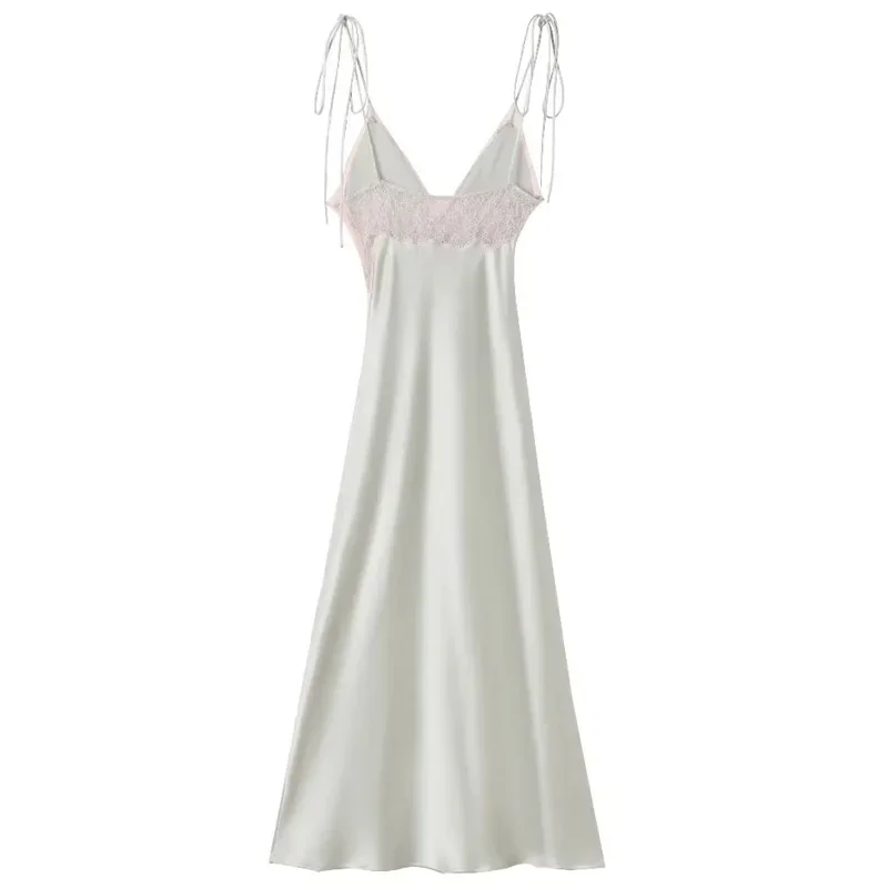 Платье-комбинация летнее атласное без рукавов с бантом и открытой спиной