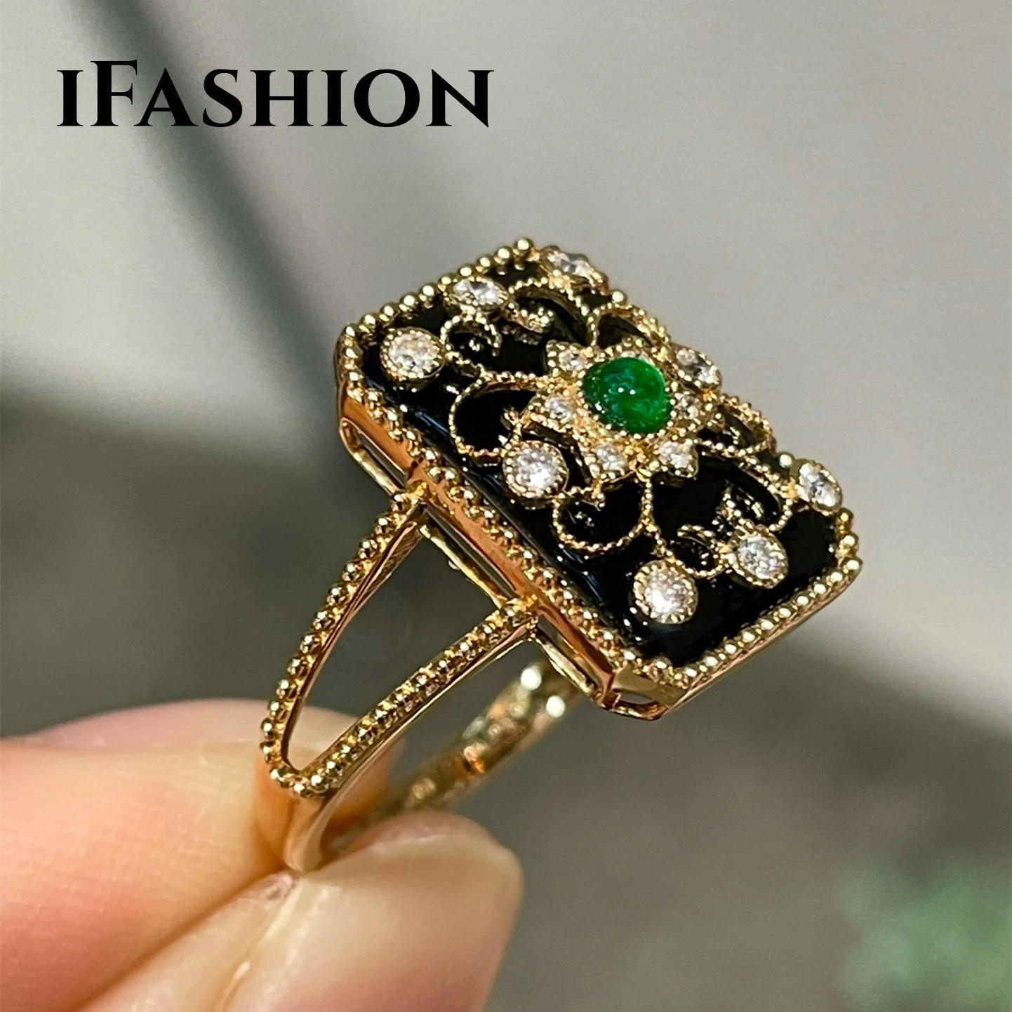 

IFASHON Trendy Diamond Tide Ring Emerald Black Onyx Plain Gold 18K Solid Yellow Gold (AU750)Women Party Wedding