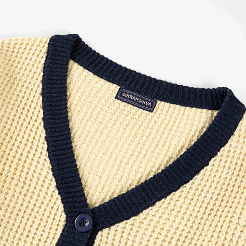 

Overcoat Men's Sweater Long Sleeve Polyester Slight Stretch Sweater V-Neck Yellow Cardigan Casual Comfy Fashion