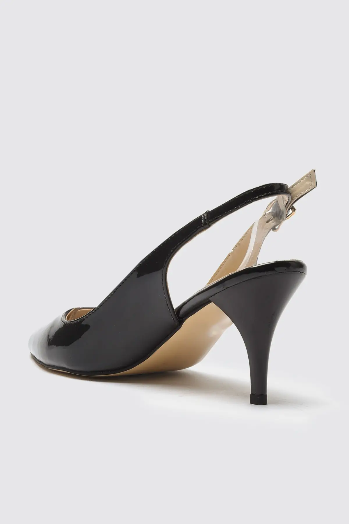 

Trendyol Japanned Leather Women 'S Classic High-Heeled Shoes TAKSS21TO0072