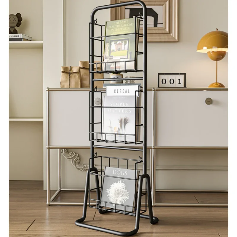 ity z podłogi do ściany Ruchomy regał na czasopisma w stylu vintage Kompaktowa półka przechowywania dla nowoczesnych domów