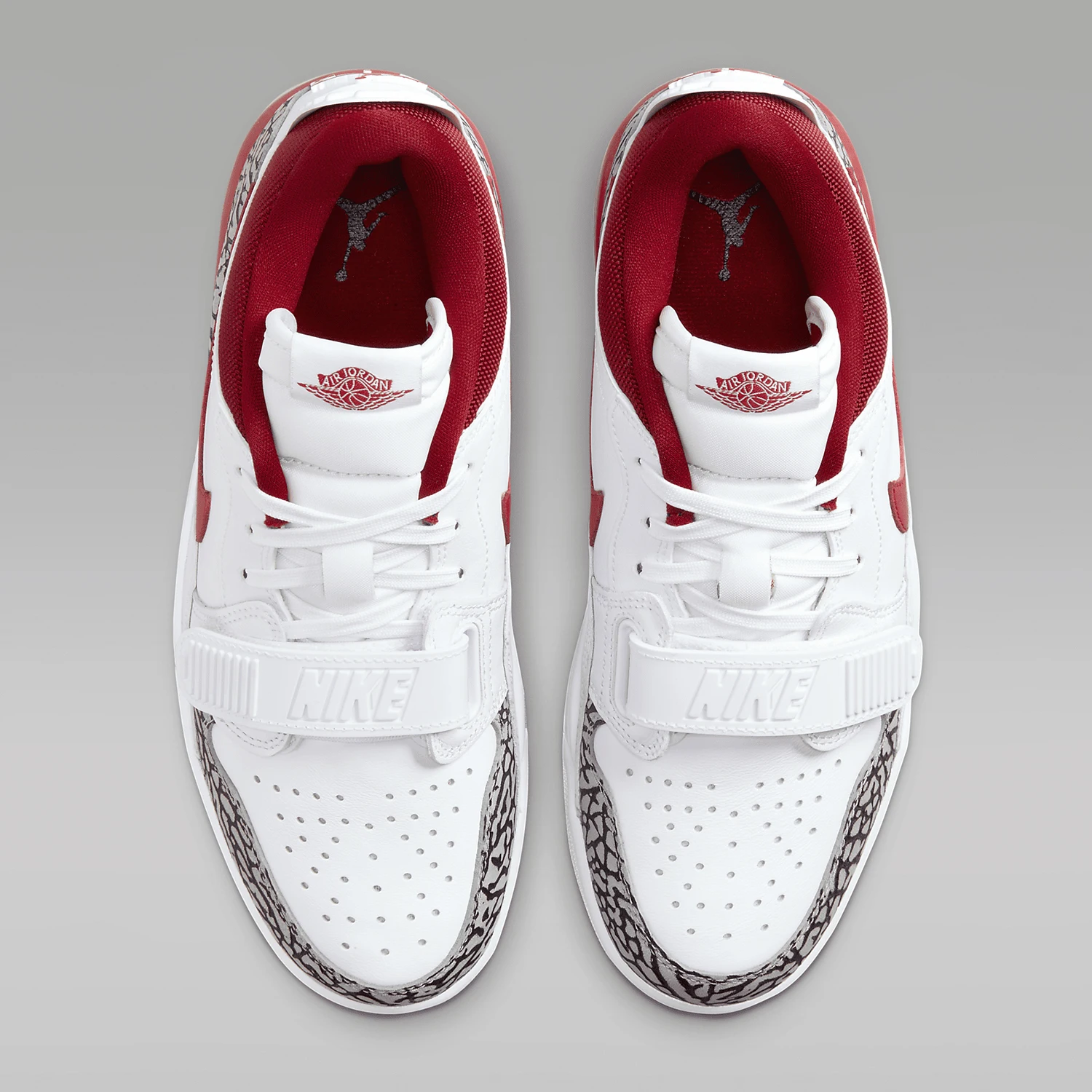 Фото Женские модные спортивные баскетбольные кроссовки Nike Authentic Current Season New Jordan FQ7827-106 №4