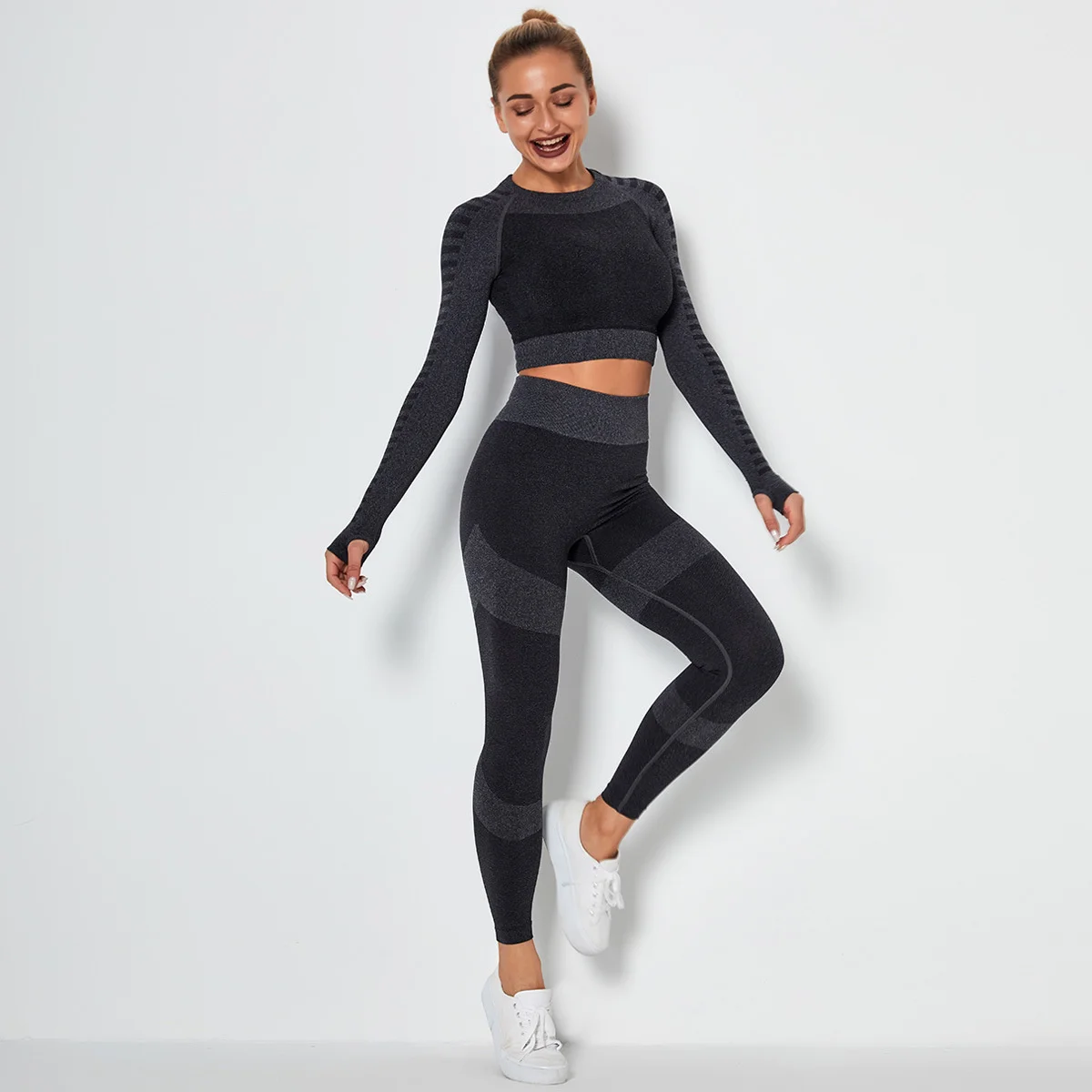 

Новый европейский и американский костюм для йоги, бесшовный вязаный осенне-зимний костюм для фитнеса и йоги, женский костюм