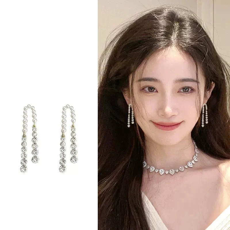 

Advanced French Lazy Style Design Water Droplet Tassel Drop Earrings Women Daily Wear Party Shiny Cubic Zirconia Ear Piercing