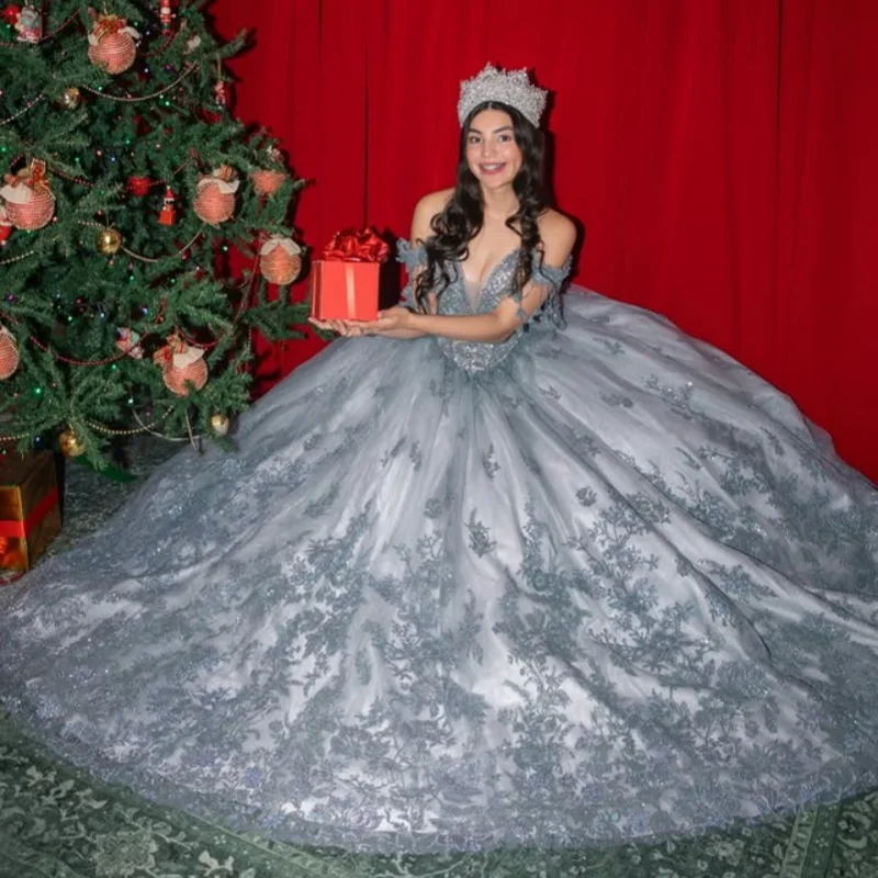 Фото Синее платье Quinceanera Haze с блестящей наклейкой, кружевное многослойное платье с рюшами и открытыми плечами, длинный хвост с бантом, Vestidos De 15, Quinceanera ﻿ Настроить №3