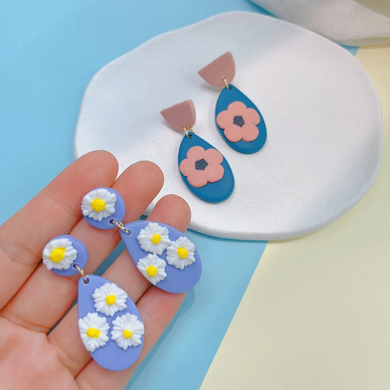 2022 весенне-летние серьги-подвески из мягкой глины в виде лепестков цветов