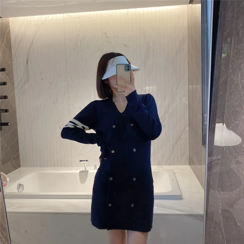 Spring Korean version of the niche v-neck design double-breasted hip skirt long-sleeved knitted dress tb college style ins tide
