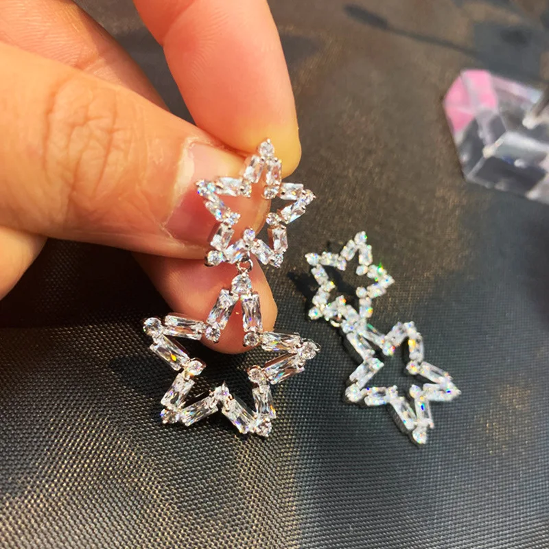 

Korean Fashion Gold 2 Hollow Stars Zircon Pendant Earrings Female Girl Simple Personality Long Earrings Gift