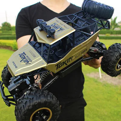 

Super Large Alloy Remote Control Drift Climbing Off-road Vehicle 4WD Bigfoot High-speed Racing Wheel Shock Proof BoyCharging Toy