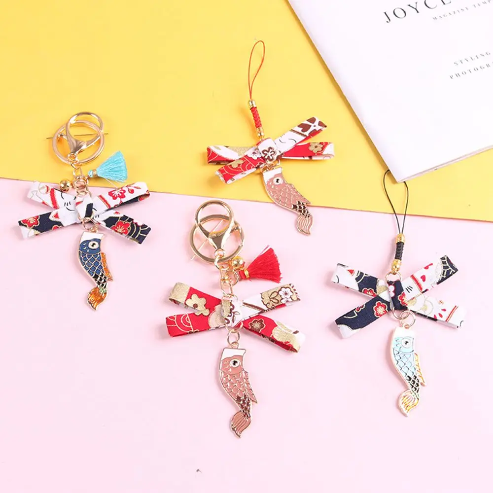 

Брелок для ключей для женщин в японском стиле с рисунком аниме карпа, металлический подвесной чехол для наушников Bluetooth