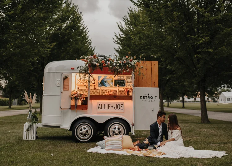 

Food Truck For Sale Europe Mobile Fast Food Kiosk Design Towable Horse Box Food Trailer