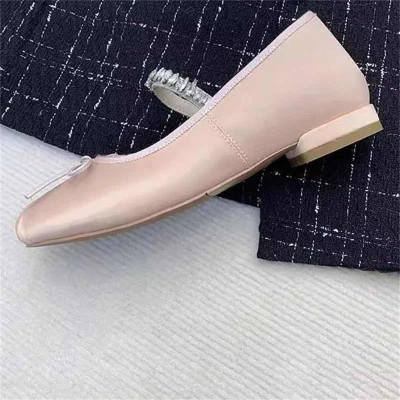 Туфли женские на цепочке с кристаллами квадратный носок узлом-бабочкой