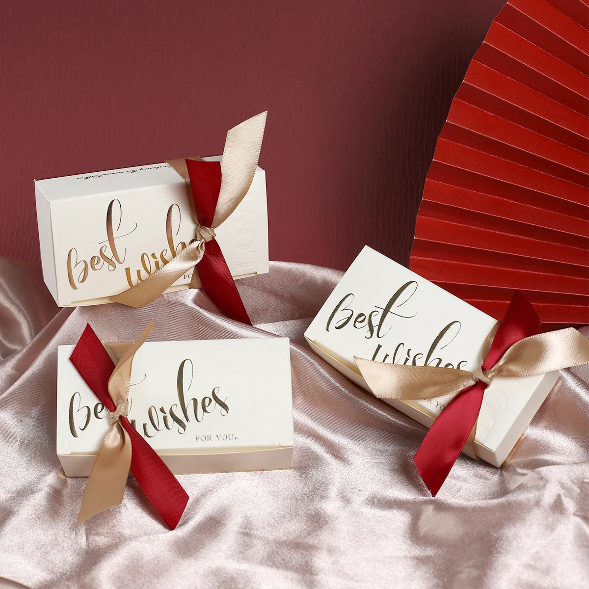 5 шт. бумажная коробка для конфет с бронзовым узором в форме сердца Подарочная