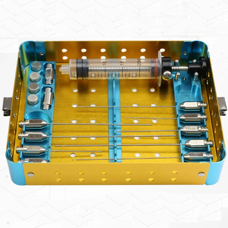 

Липосакционная игла для трансплантации жира на лице