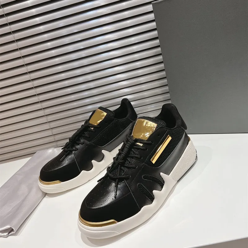 

Luxury Brand Eagle Claw Chunky Sneakers Metal Fastener Decoration Genuine Leathe Black And Gold Lovers Shoes Casual Board Shoes