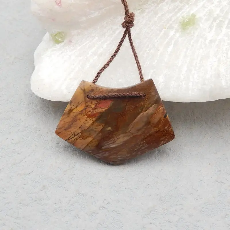 Подвеска из полудрагоценного натурального камня Пикассо яшма бусина 31x21x5 мм |