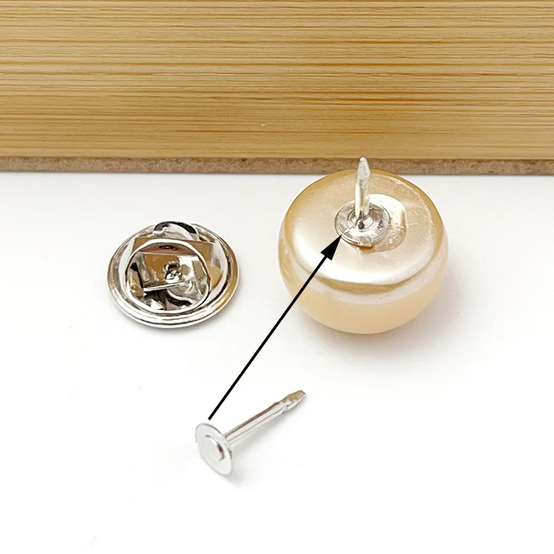 120Pcs Copper Flat Head Needle Butterfly Cap Buckle Small Brooches Pin Base Horse Needle Stand Badge Medal Back Buckle Wholesale