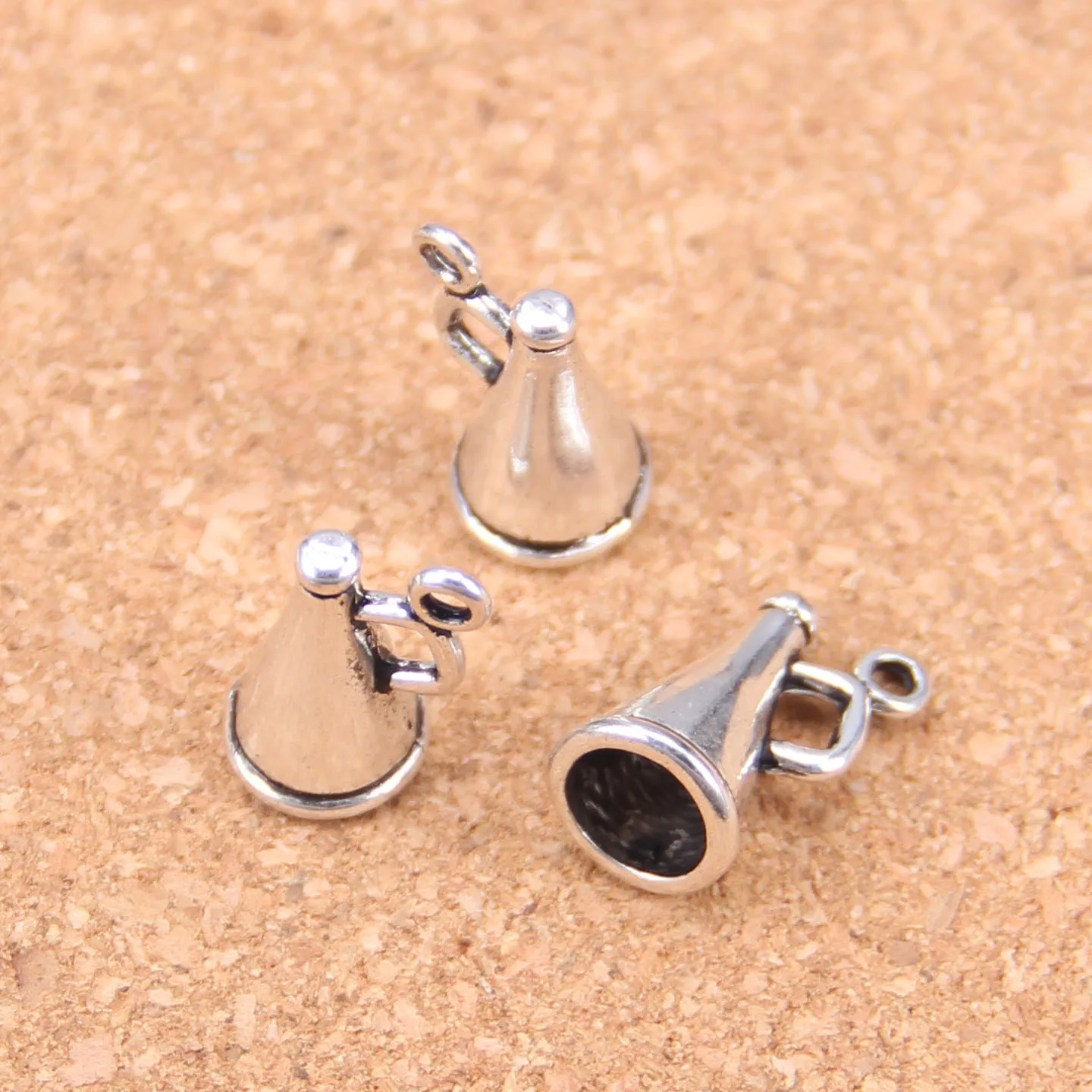 24 шт., подвеска-громкоговоритель, Мегафон Cheerleader 15x9x9 мм, ВИНТАЖНАЯ фотография, сделай сам для ожерелья