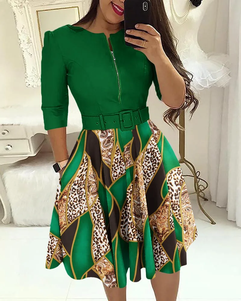 Осенне-зимнее женское платье однотонное Замшевое на молнии с высоким воротником