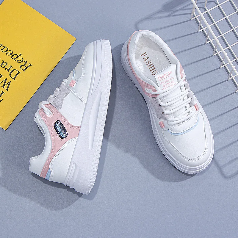 White Shoes Women's All-match Sports Casual Sneakers 2022 Summer New Breathable Thick Bottom Women's Trendy White Shoes Women