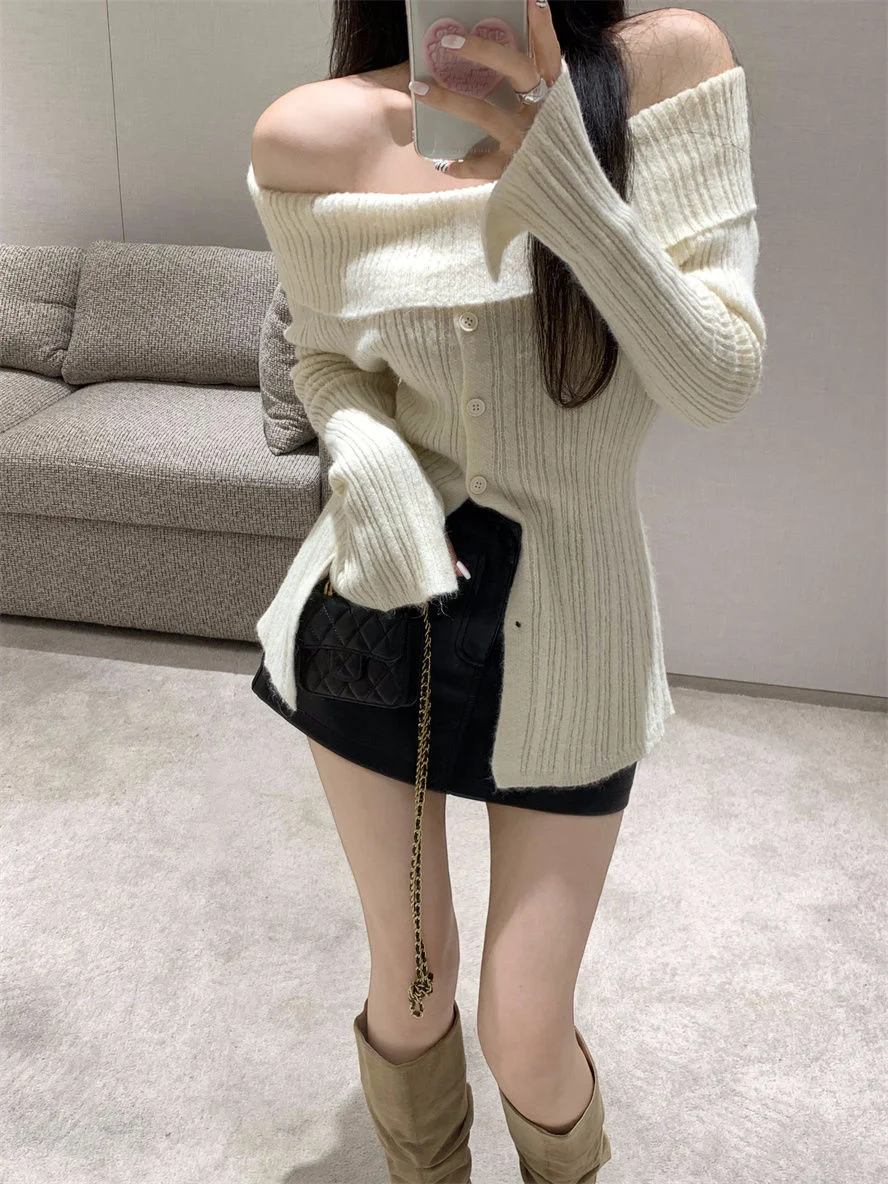 

Autumn and winter gentle style split knitwear women's dress pure desire spicy girl design sense small crowd long-sleeved