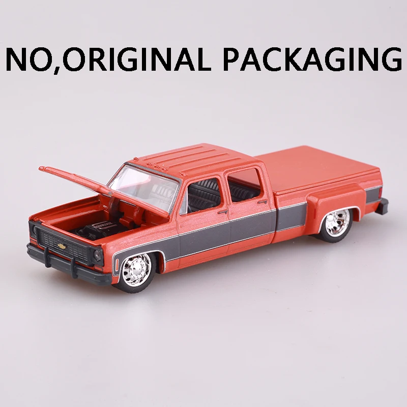 Игрушечная машинка M2 1:64 Toyota Ford Volkswagen 1/64