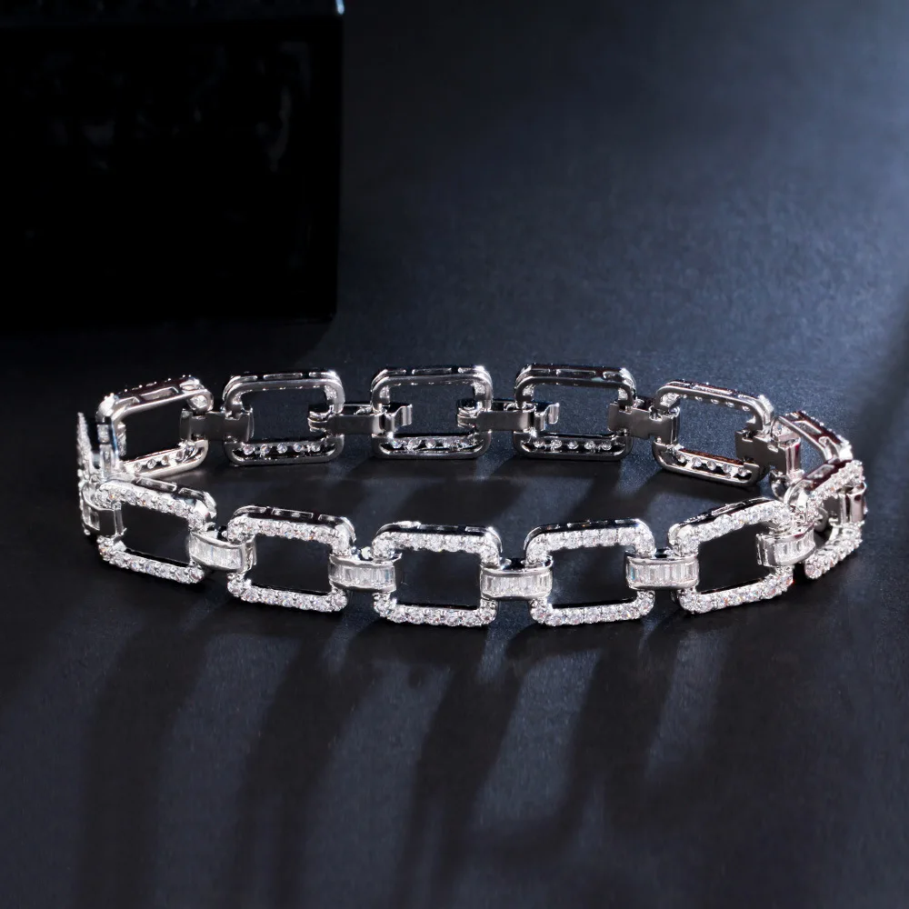 

2022 new fashion rectangle silver color on hand bracelet bangle for women anniversary gift Jewelry wholesale S7025