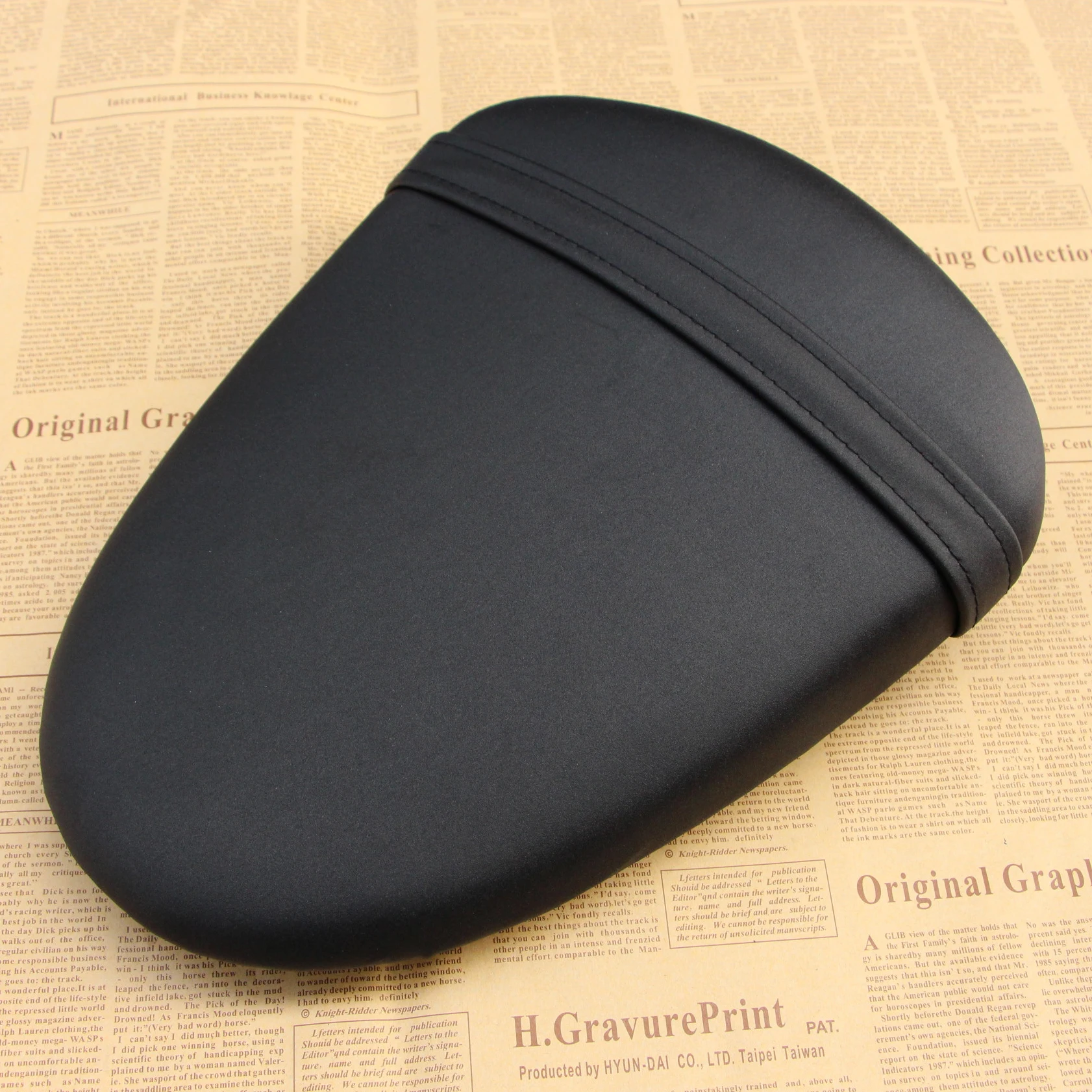 

Заднее пассажирское сиденье подходит для мотоцикла GSXR1000 2000-2019 GSXR 1000 2003 2005 2007 2009 2016 2017 2018 K1 K2 K3 K4 K5