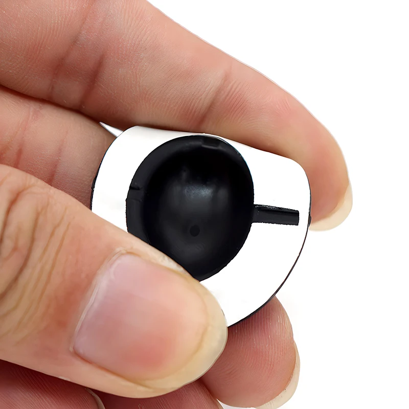 Автомобильная силиконовая насадка на чашку с водой автомобильный амортизатор