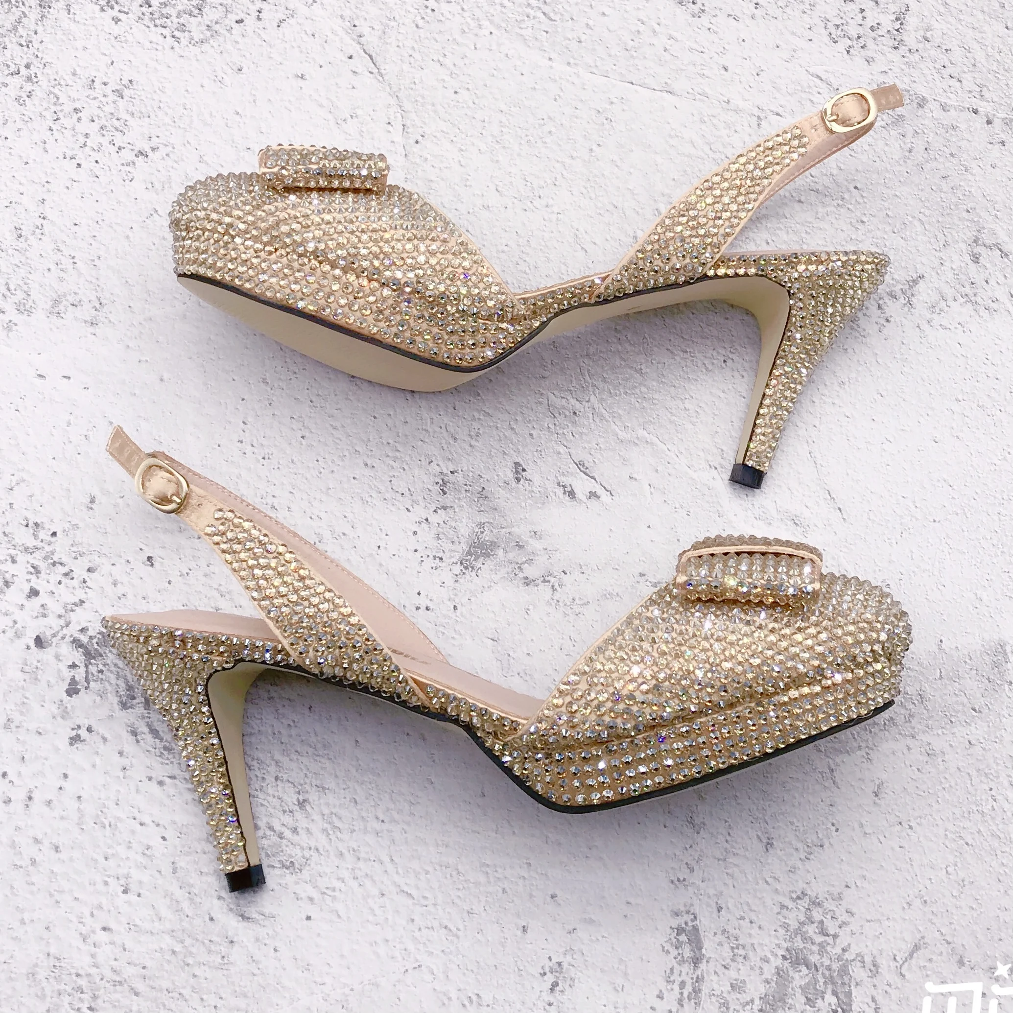 Рисунок 3 - BS1589 настраиваемые босоножки