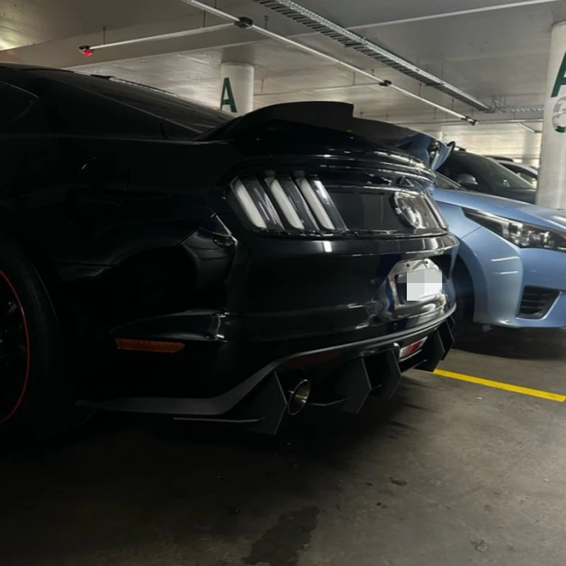 Диффузор для заднего бампера Ford Mustang Ecobost 2015 2016 2017