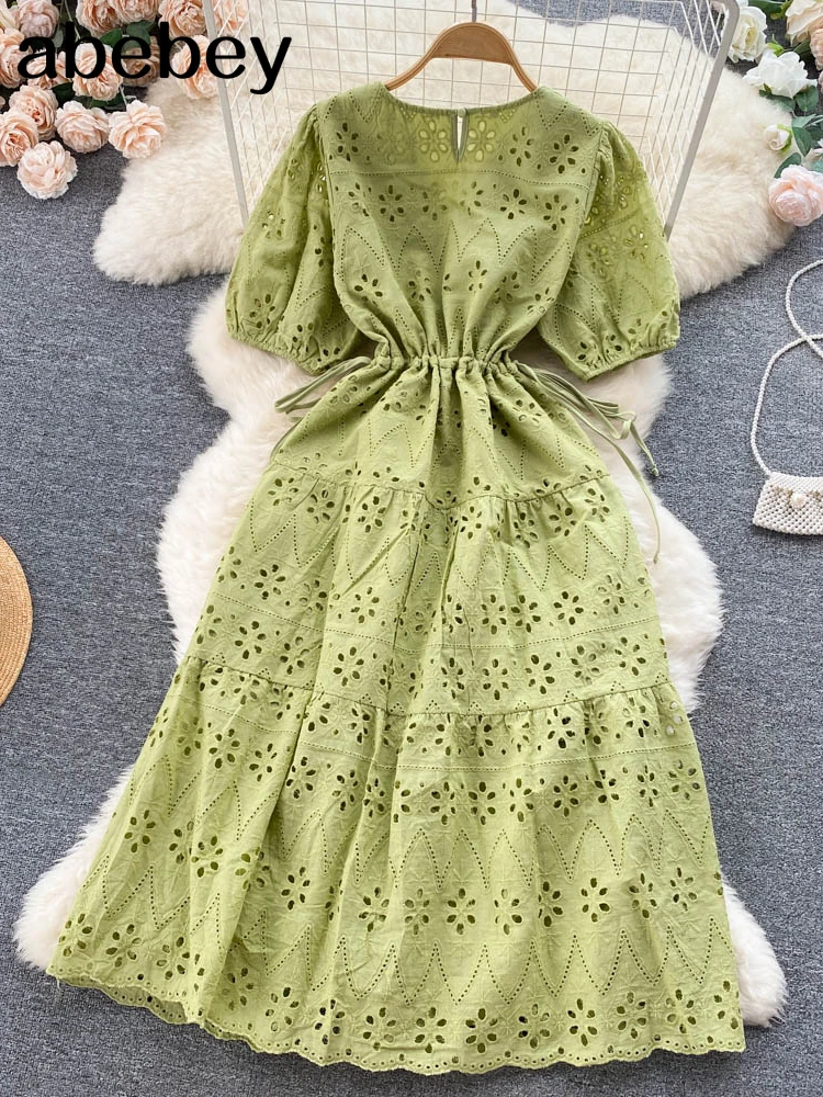 Женское однотонное платье без рукавов с V-образным вырезом