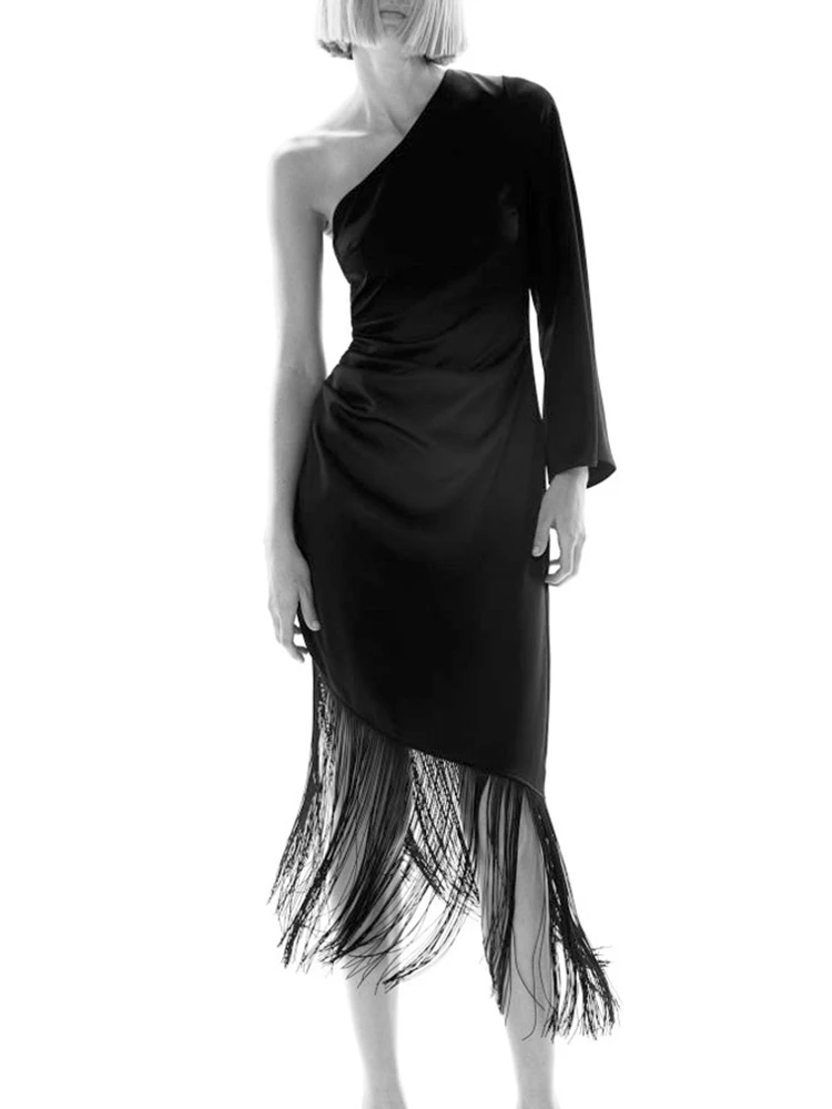 

Облегающее платье с кисточками TRAF, женское пикантное платье с одним открытым плечом, женские Асимметричные Длинные платья с открытой спиной, платье средней длины с рюшами