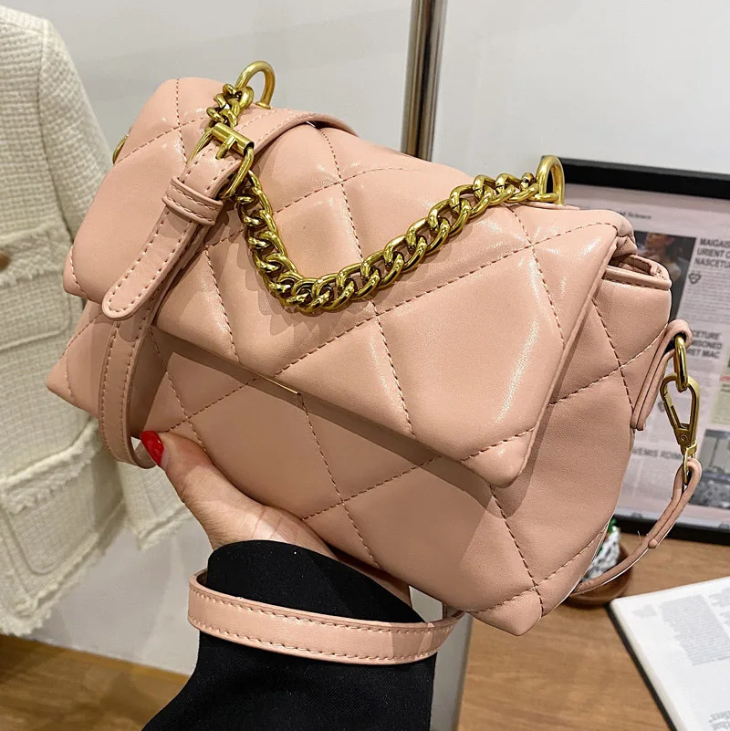 

High-quality Texture Spring and Summer Women's Bags2022new Fashion Texture Diamond Chain Bag Shoulder Messenger Bag Shopping Bag