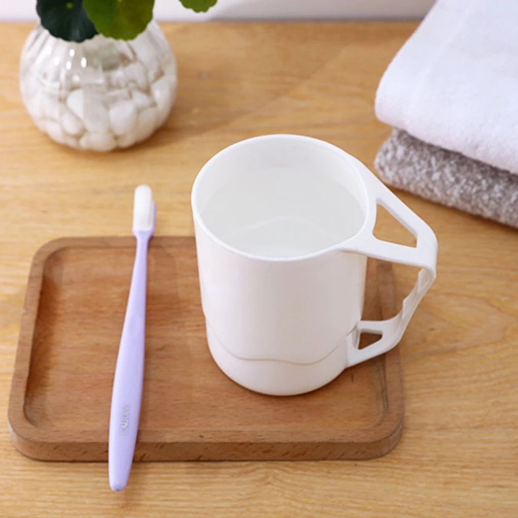 

New Style Plastic Bathroom Tumblers Eco-friendly Toothbrush Holder Cup Rinsing Couple Rinse Brush Cup Bathroom Tumblers New