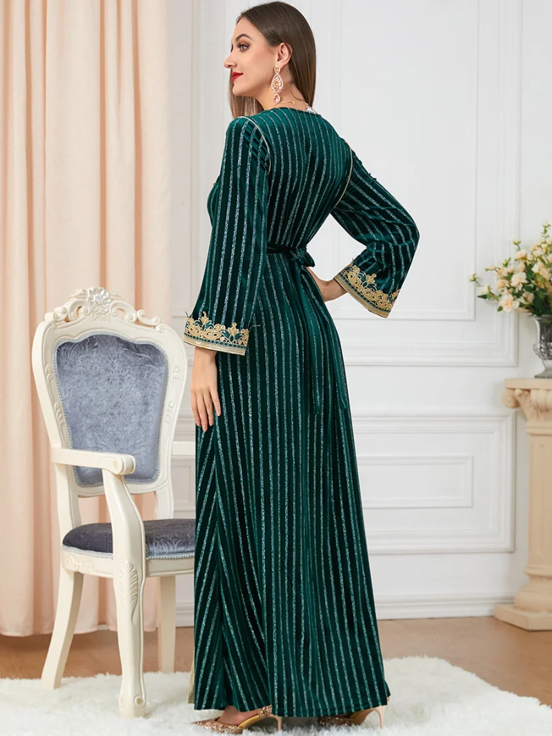 Elegant Dresses For Women Velvet Floral Embroidery Guipure Lace Panel Belted Kaftan Saudi Women's Jalabiyat Pakistan Robe Winter