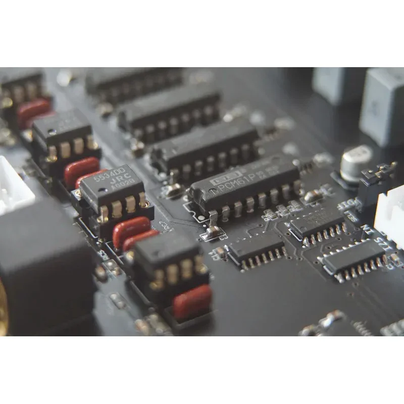 Фото HIFI R2R DAC PCM61 Четырехпараллельный дифференциальный дизайн Виниловый декодер №3