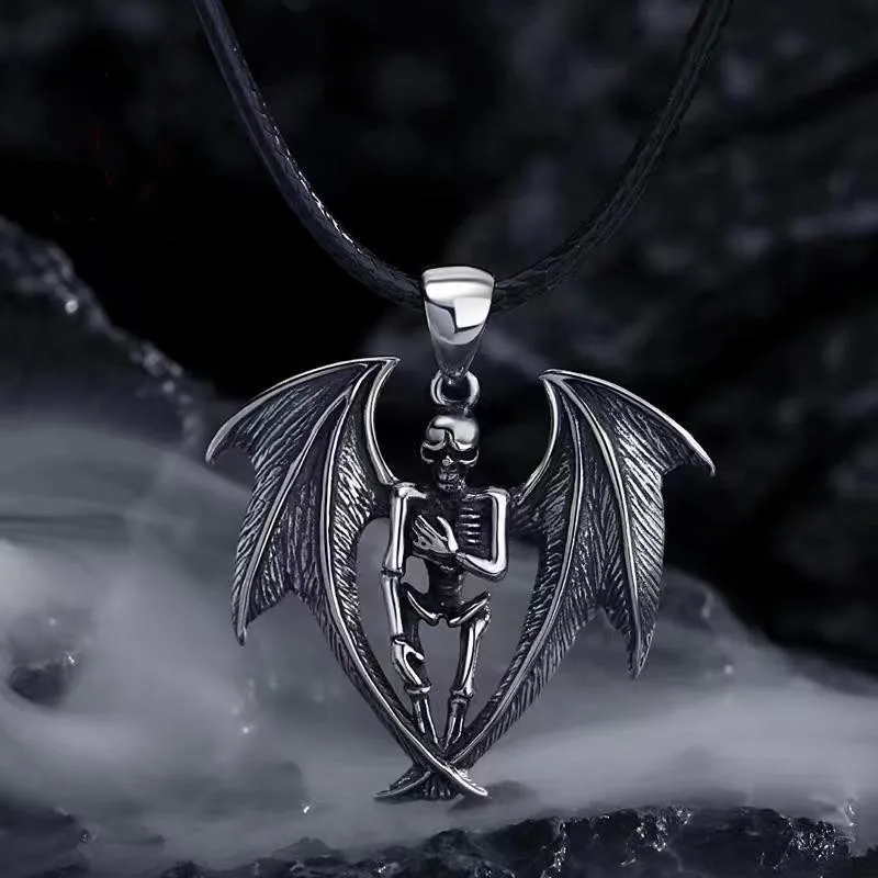 

316L Stainless Steel Winged Demon Skull Pendant Necklace Evil Angel Long Chain Necklace for Men Women Hip Hop Jewelry