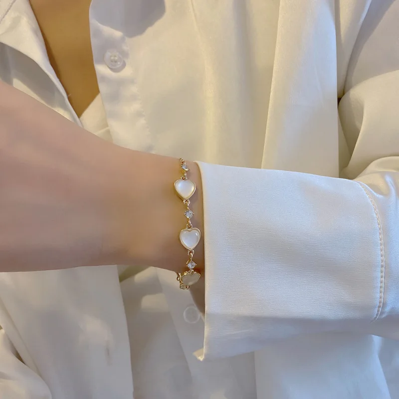 

Fashion Opal Love Bracelet Cute Simple Fashion Bracelet Small Design Ins Temperament Hand Jewelry Women's Jewelry