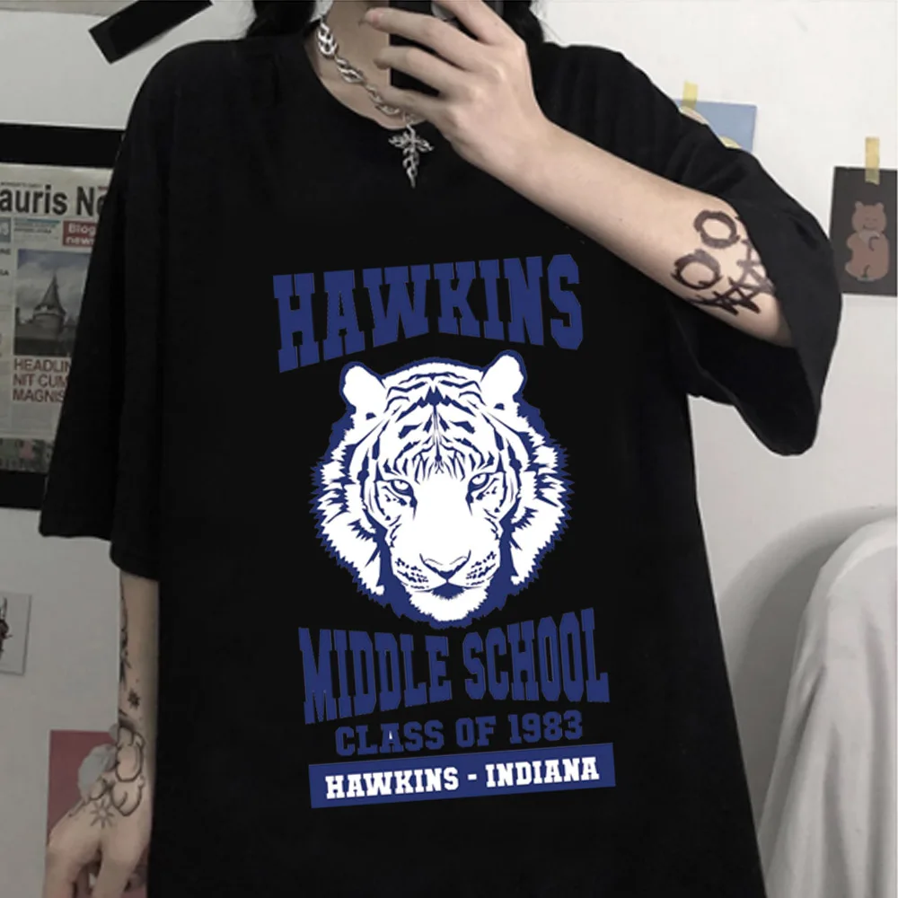 

2022 Повседневная рубашка Harajuku Hawkins 4 Hellfire Club, футболка с коротким рукавом, футболка в уличном стиле для мужчин и женщин, 1983 рубашка