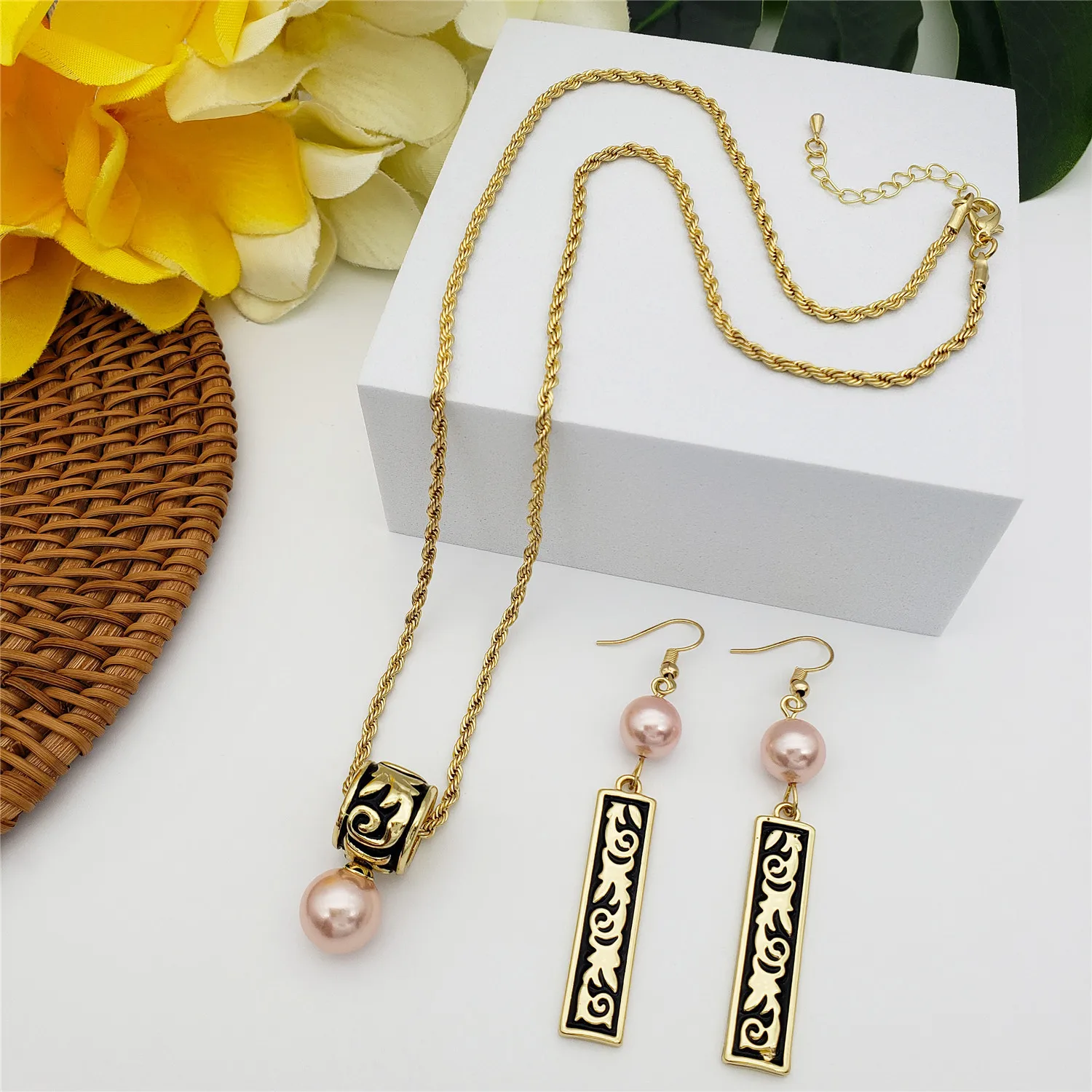 Модное ожерелье и серьги из гавайской Полинезии самоанской пляжной черной