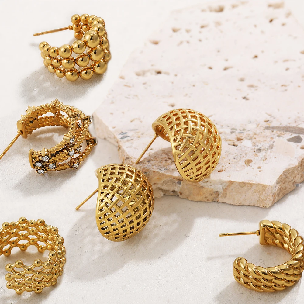 

Simple Trend Geometric Zircon CZ Twisted CC Stud Earrings Hollow Gold Color Ball Multilayer Women Wed Ear Hoops Retro Jewelry