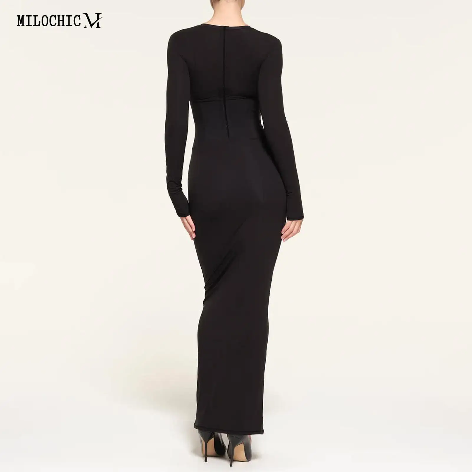 

Женское платье MILOCHIC с длинным рукавом и круглым вырезом