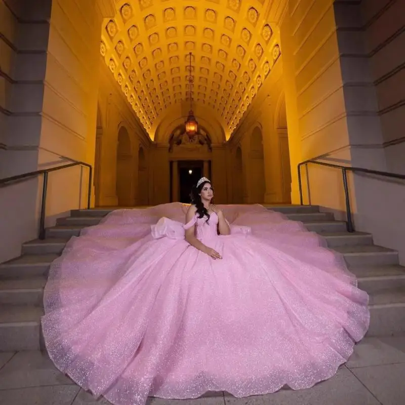Фото Новинка 2024 года, платья Quinceanera, бальное платье Vestidos De 15, блестящие платья принцессы Золушки длиной до пола, вечерние платья по индивидуальному заказу №2