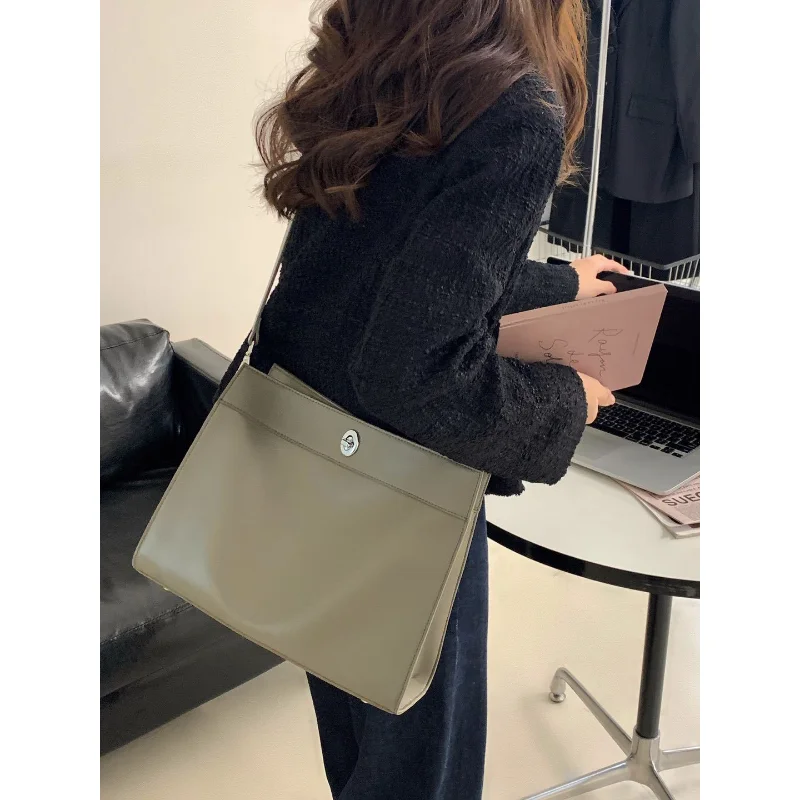 New Arrival Genuine Leather Tote Bags for Women Brands Designer Retro Female Shoulder Bag Simple Crossbody Bags Large Capacity