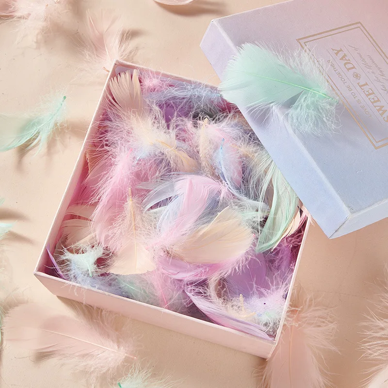 

100pcs 6-12cm Colorful Goose Feathers Gift Packing Material Box Filler Supplies Crafts Wedding Birthday Party Decoration Plumes