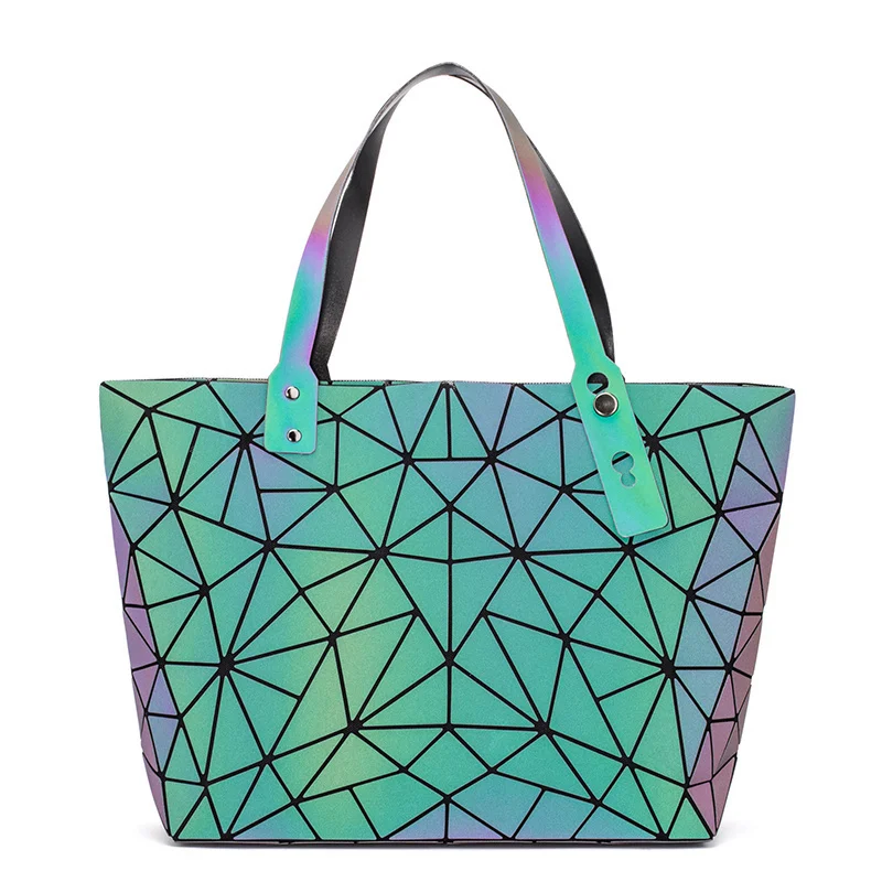 

Сумка-мешок, новинка, светящиеся геометрические сумки для женщин 2023, стеганая сумка на плечо, лазерная простая складная сумка, голограмма, женская сумка