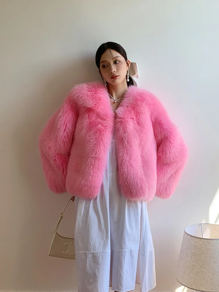 Женское зимнее пальто из натурального меха