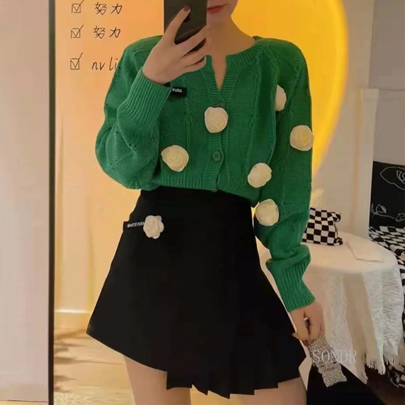 

3D Rose Appliques Cropped Cardigan 2022 O Neck Knit Cardigan Crop Top Korean Fashion Cardigan Sweater Coat Black Green Tops